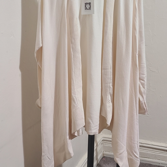 Cardigans - Picture 2 of 7